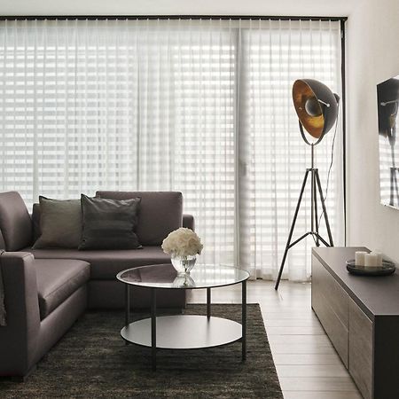 Spacious 1 Bedroom Apartment With Balcony Zürich Exterior foto